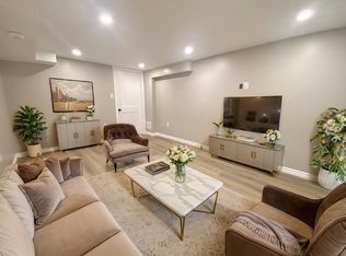 30 Normandy Rd, Hamilton, ON L8K1S3