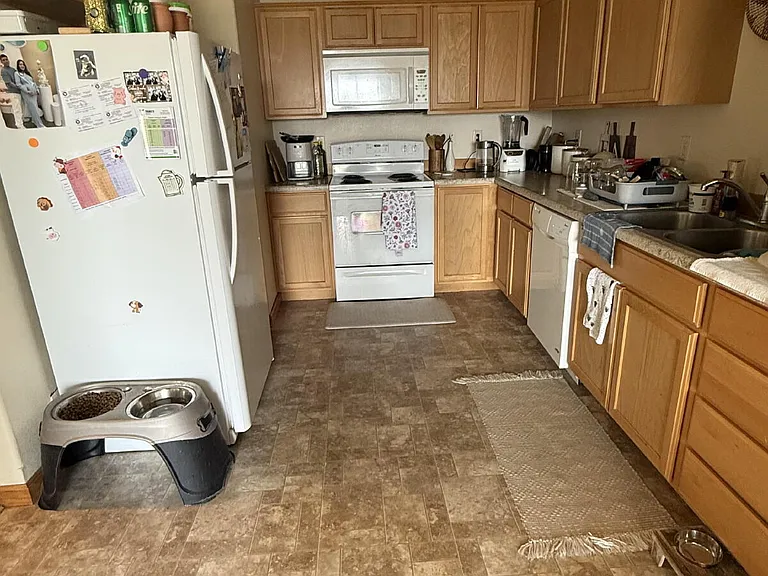 360 Adeline Dr — Photo 20