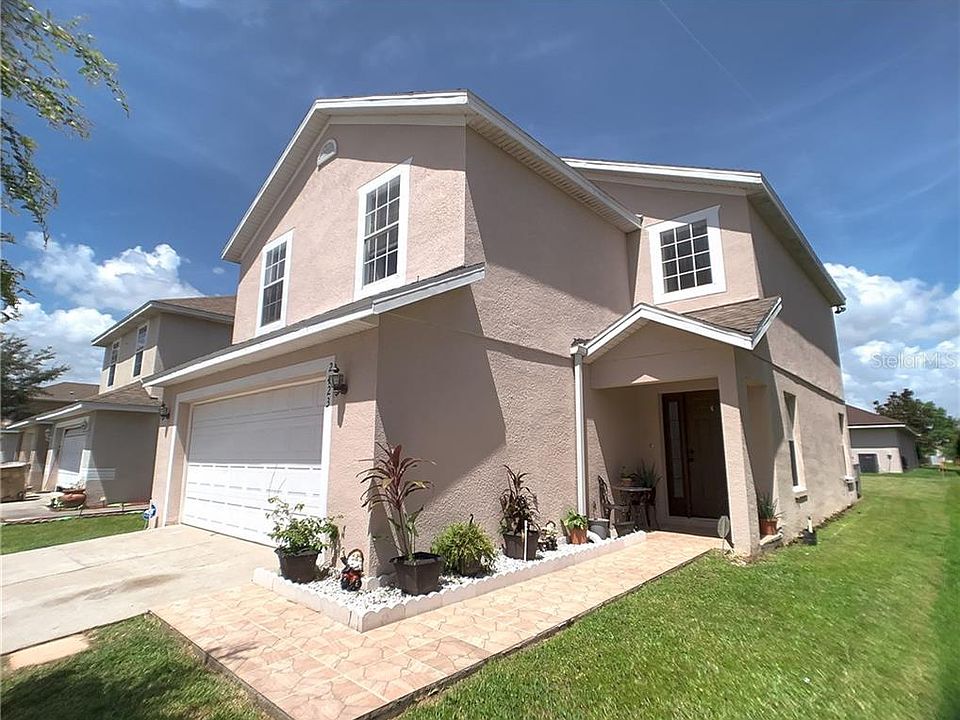 1st image of 2423 Ashecroft Dr