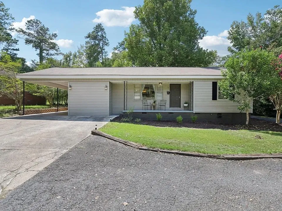 2375 Irwinton Rd