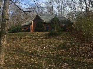 1130 Crater Hill Dr, Nashville, TN 37215