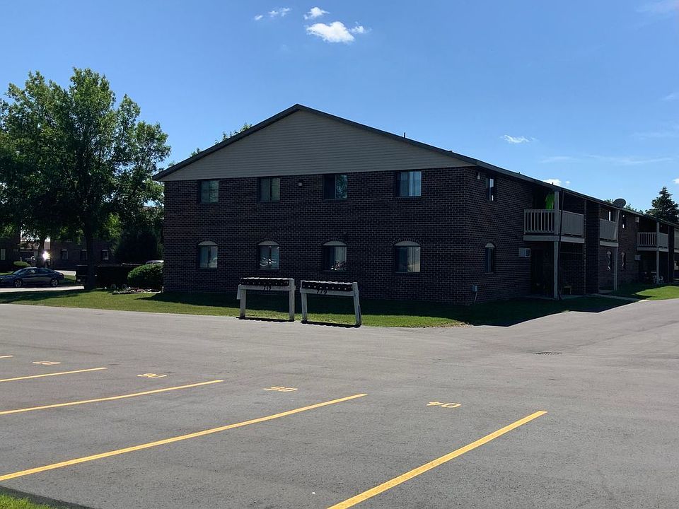 2nd image of 495 E Glenbrook Dr #6