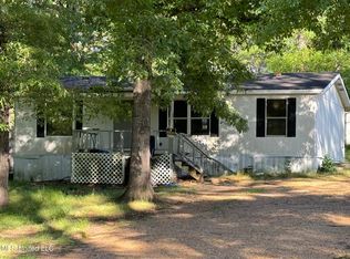 124 Fox Run Dr, Raymond, MS