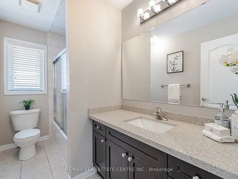 996 Savoline Blvd — Photo 36