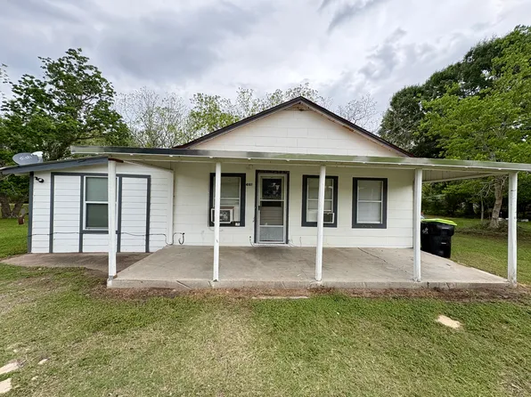 4101 Richardson St, Bay City, TX 77414