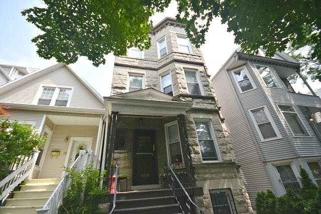 1st image of 1701 W School St #1