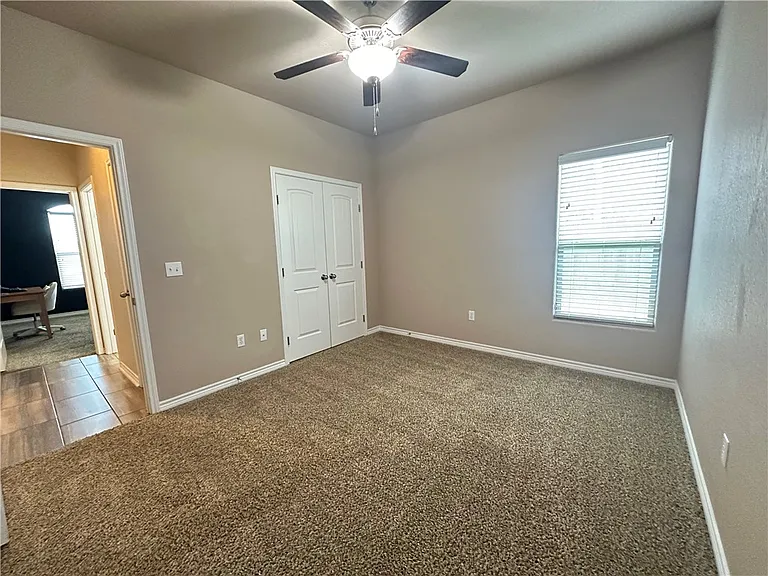 1016 Santa Catalina St — Photo 25