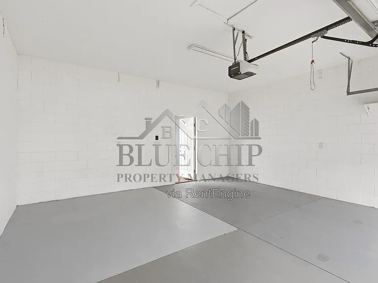 11933 Prologue Ave — Photo 33