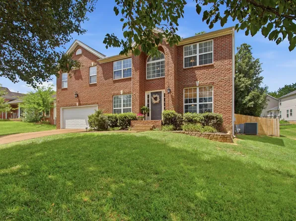 2923 Burtonwood Dr, Spring Hill, TN 37174