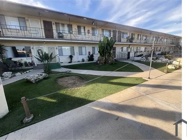 1435 W 105th St #10, Los Angeles, CA 90047