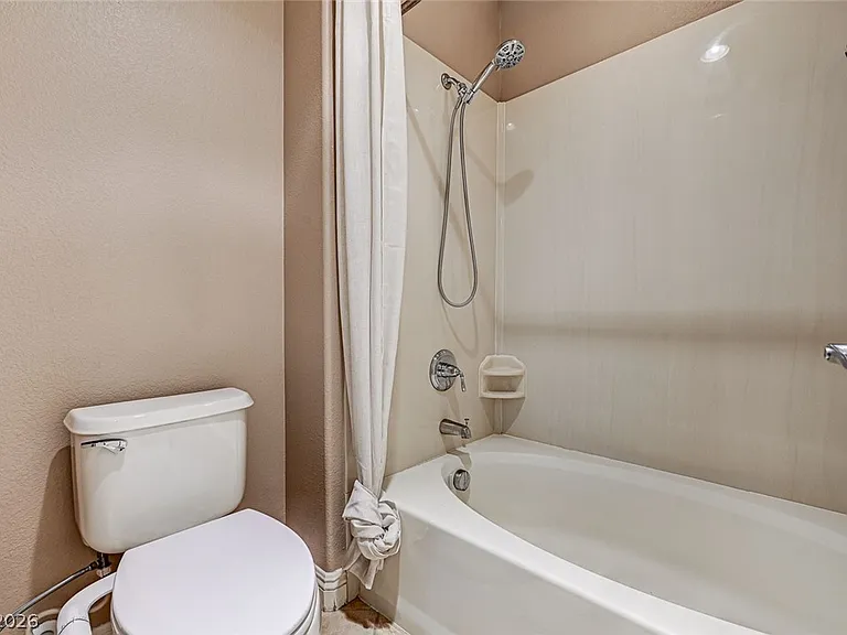 56 E Serene Ave #225 — Photo 34