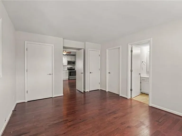 2630 Merry Oaks Trl — Photo 14