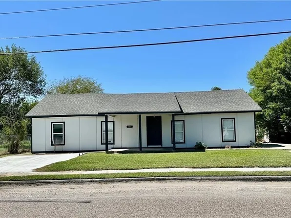 2465 1st St, Ingleside, TX 78362
