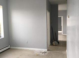 35 Bostwick Ave #3L, Jersey City, NJ 07305