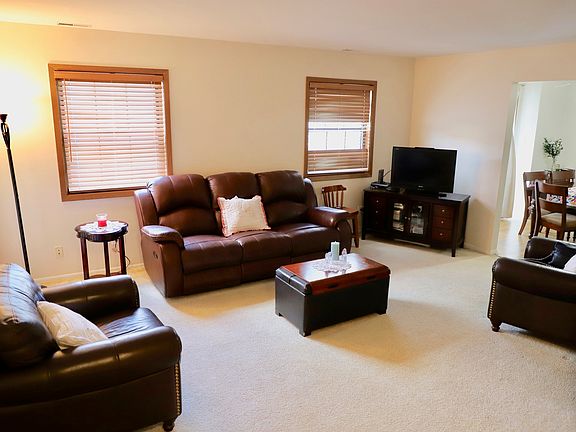 2nd image of 1508 W Jefferson Ave Unit E