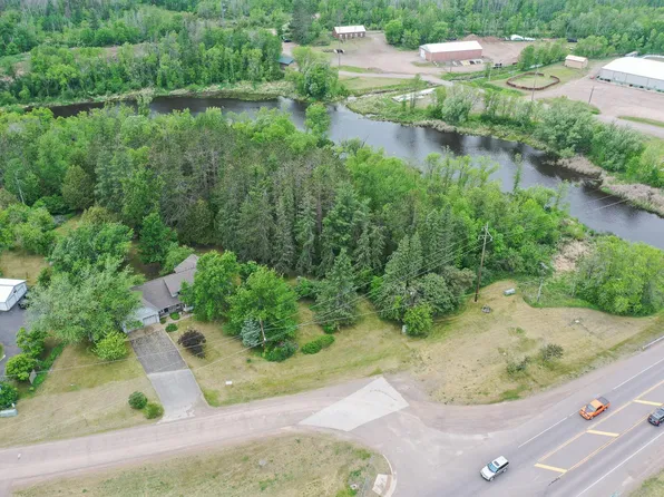 4515 S Arrowhead Ln, Moose Lake, MN 55767