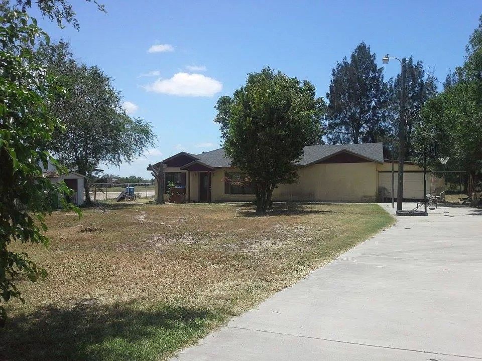 1st image of 1263 E Business 83