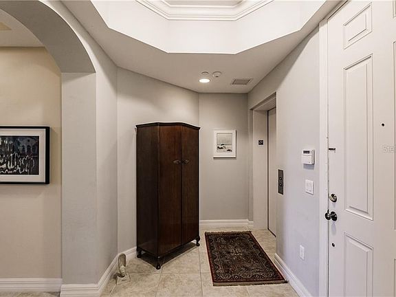 3rd image of 5531 Cannes Cir APT 202