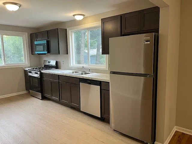 35W534 Fox River Dr #2 — Photo 1