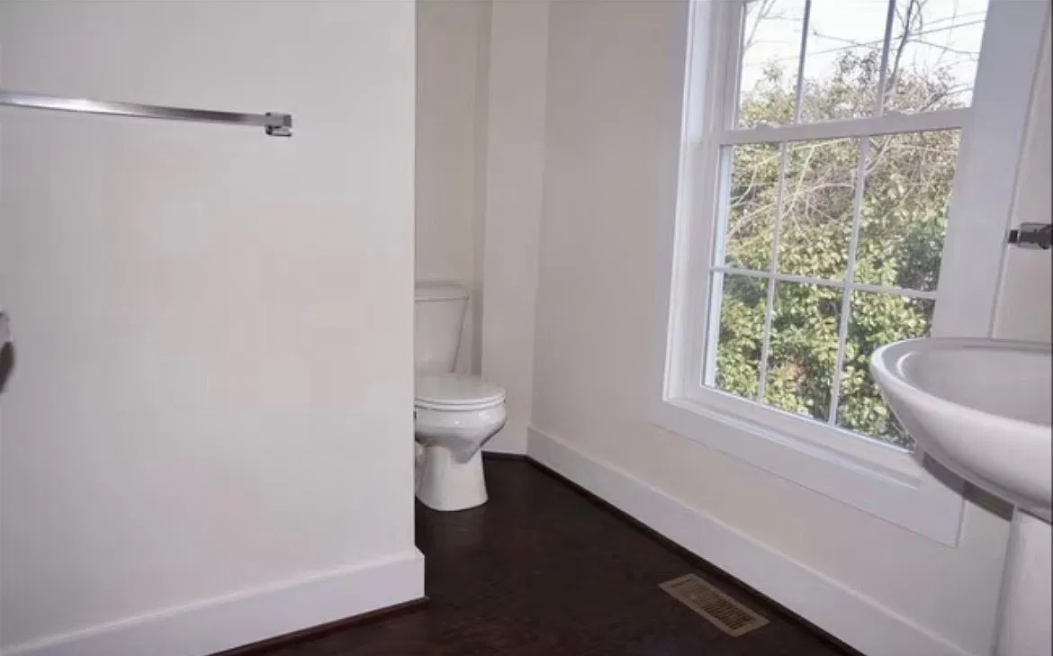 4 bed, 1550 sqft, $3,600 — Photo 4
