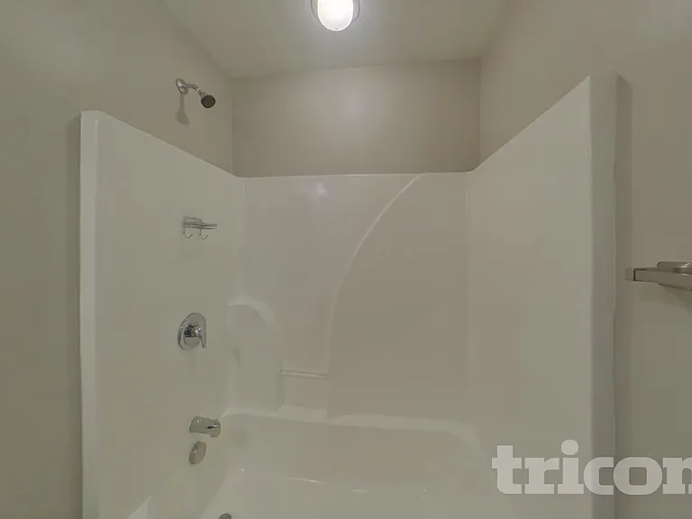246 Bridgeport Rd — Photo 16