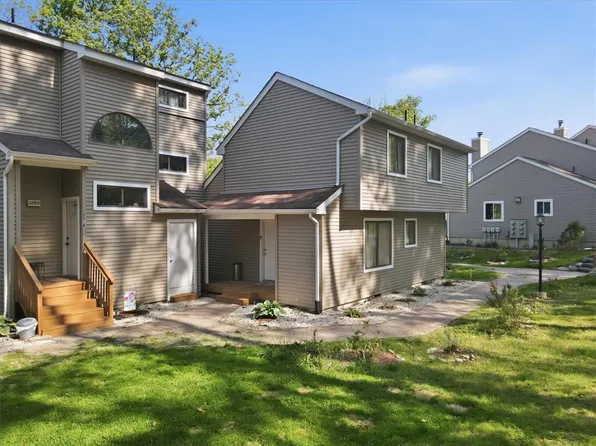 3322 Windermere Dr, Bushkill, PA 18324
