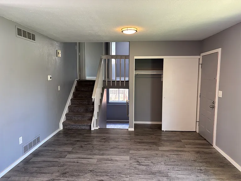 3613 S Olathe St — Photo 9