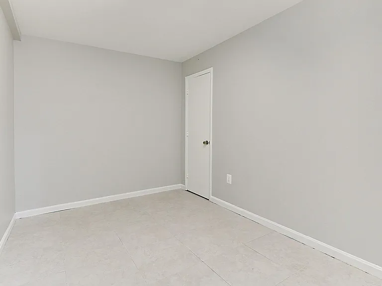 7844 Snead Ln — Photo 11
