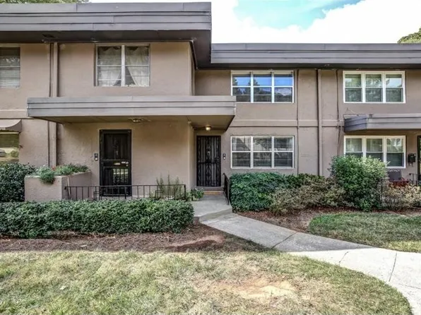 276 Lakemoore Dr NE APT B, Atlanta, GA 30342
