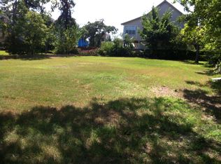 502 Oak Rd, Clear Lake Shores, TX 77565