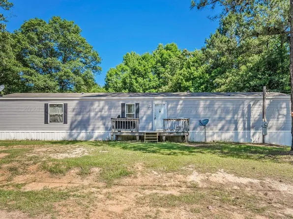 82 Tugboat Ln, Quinton, AL 35130