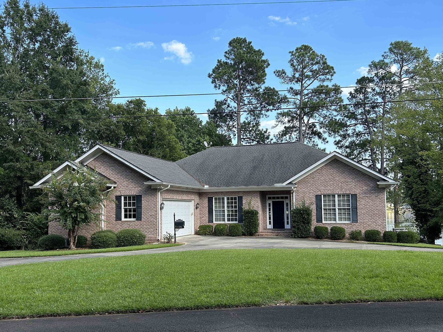 115 Lakeshore Cir NE, Milledgeville, GA 31061 MLS 20149258 Zillow