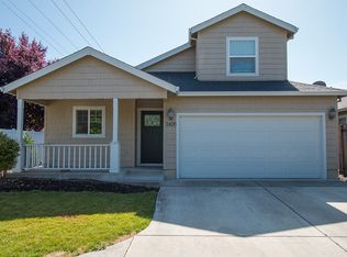 2426 Granite Ct, White City, OR