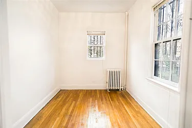 Rented by Century 21 Metropolitan