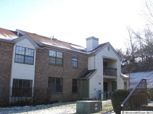 714 Sunshine Ct, Parlin, NJ 08859