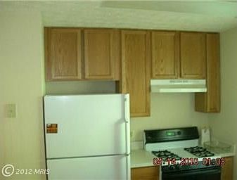 2nd image of 15604 Everglade Ln #5-204
