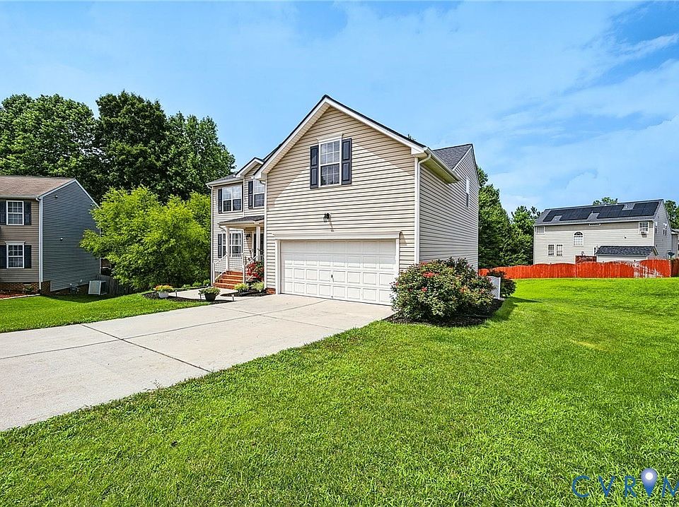 1st image of 3318 Greenham Dr