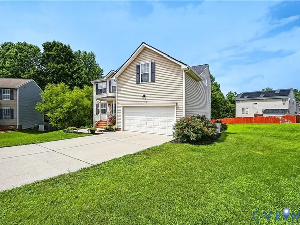 3318 Greenham Dr, Chester, VA 23831