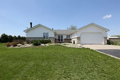 32652 S Lia Ln photo 1