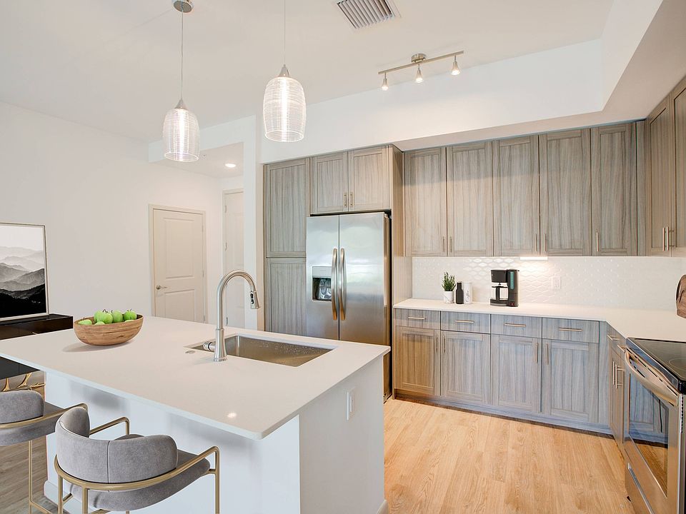 Open Kitchen