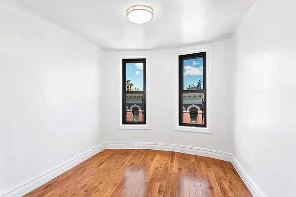 Rented by Compass | media 6