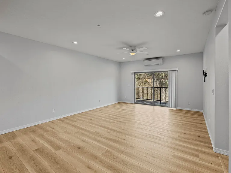 Cala Luxury Apartments — Photo 62