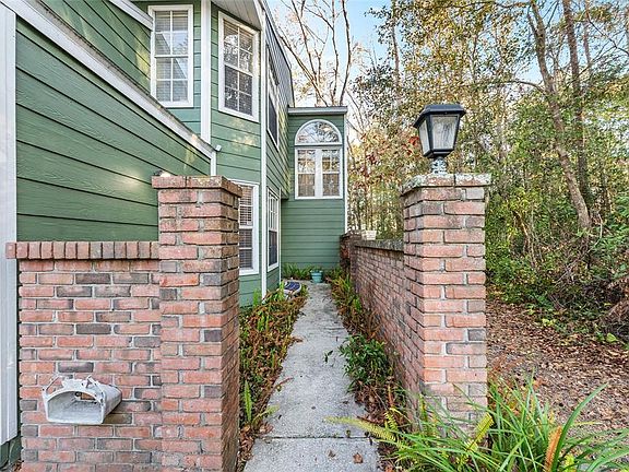5th image of 345 NW 48th Blvd #K