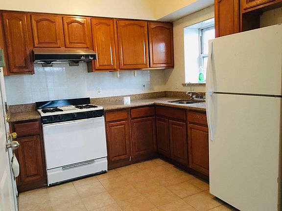 2nd image of 10340 51st Ave APT 3F