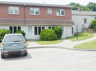 68 Brook Rd APT 2, Falmouth, ME 04105