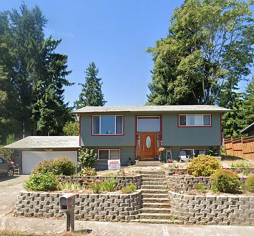 4805 7th Ave SE Photo 1