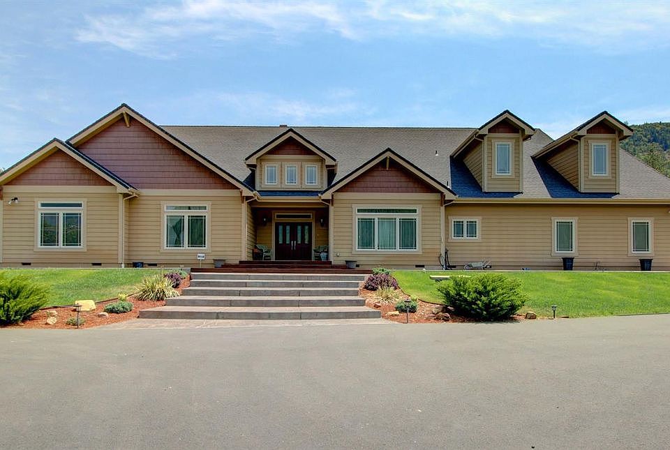 1st image of 85 Manzanita Dr