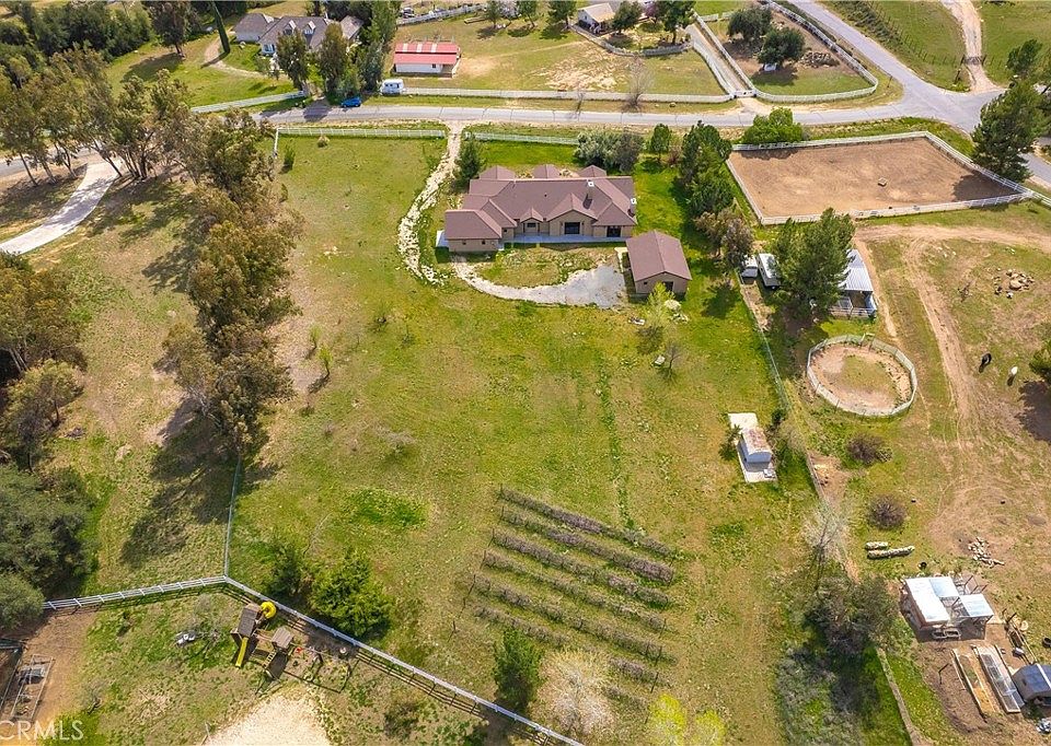 1st image of 17370 Rodeo Rd