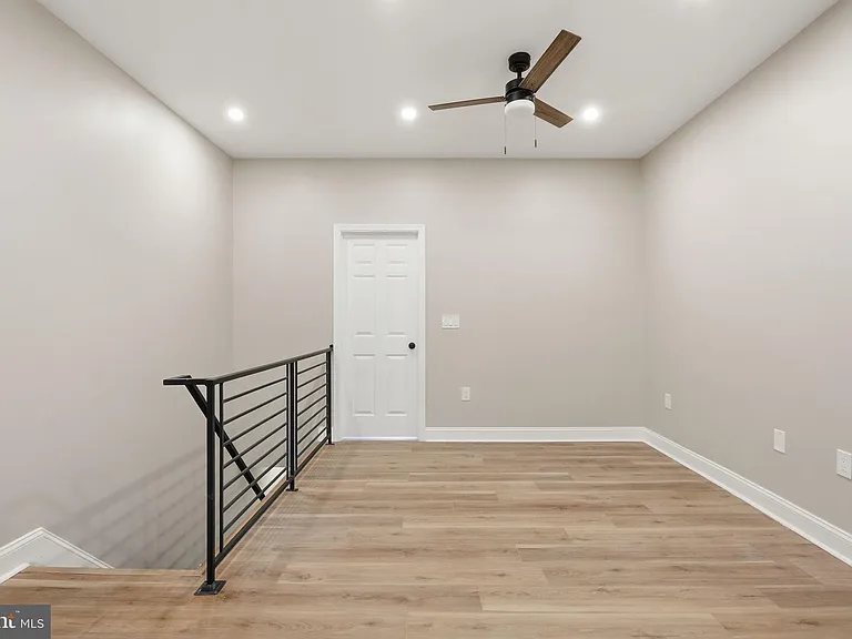 865 N 47th St #2 — Photo 14