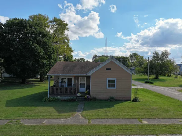 201 E Pearl St, Medaryville, IN 47957